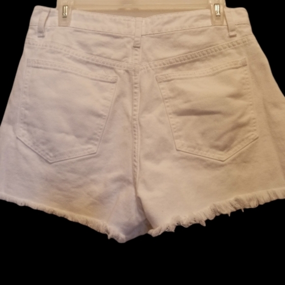 Harper Heritage white Denim shorts - Picture 3 of 3